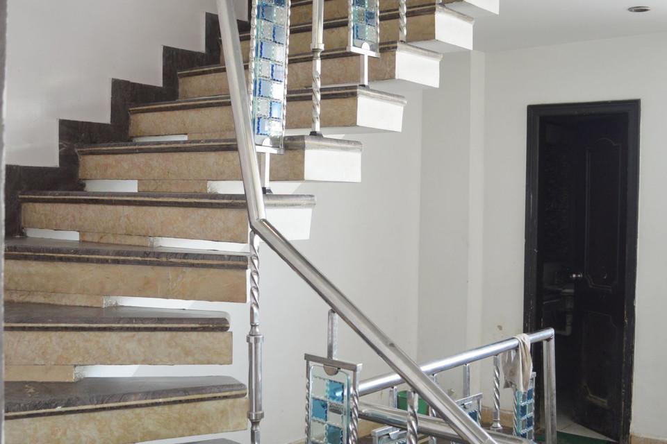 אמריצר Oyo 16415 Hotel Kishore International מראה חיצוני תמונה